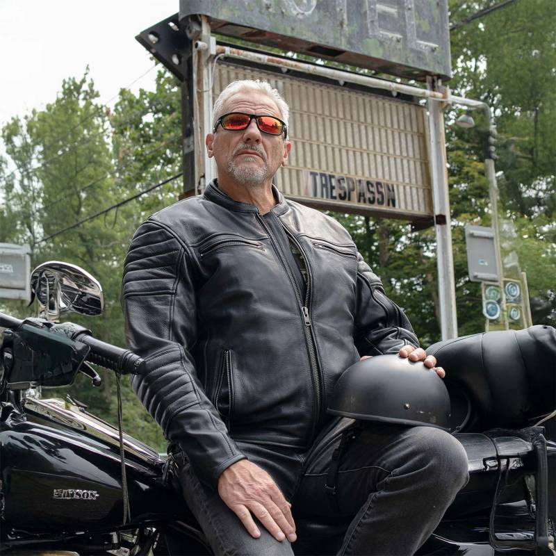 Milwaukee Motorcycle Clothing Co. Men's Contender Scooter Style Black Premium Leather Jacket MMC10001