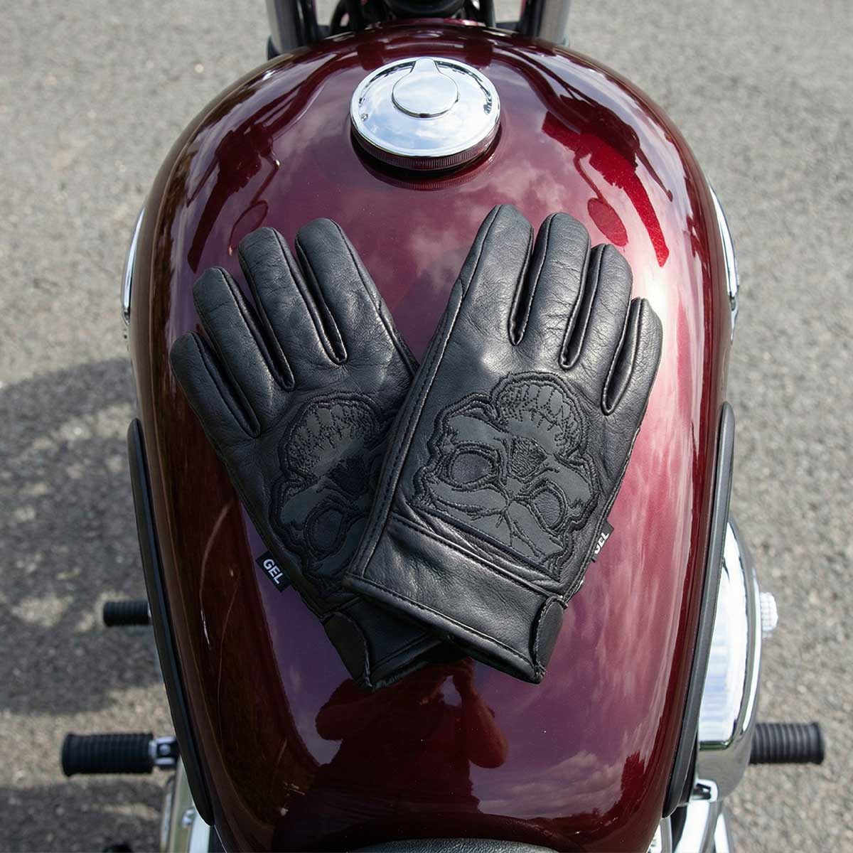 Milwaukee Leather Men's Black Leather ‘Reflective Skull’ Motorcycle Hand Gloves W/Gel Padded Palm MG7570