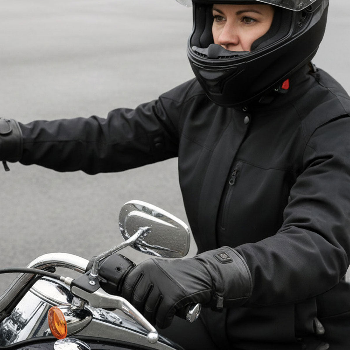 Milwaukee Leather MG7713SET Women's Heated Black Leather Winter Gloves -Wire Harness and i-Touch