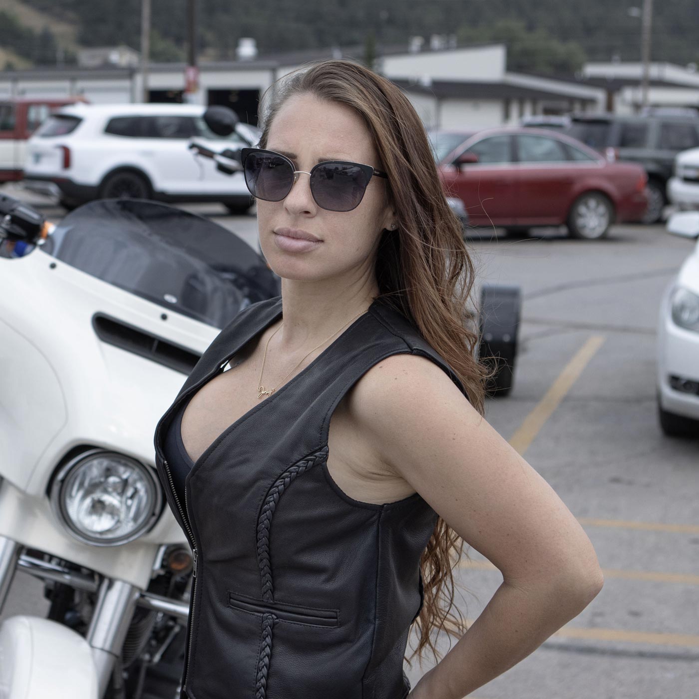 Milwaukee Leather SH1246Z Women's Black 'Braided' Classic Leather Zipper Front Motorcycle Vest