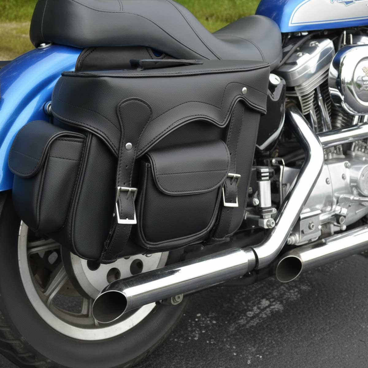 Milwaukee Leather SH66602 Zip-Off Double Pocket PVC Throw Over