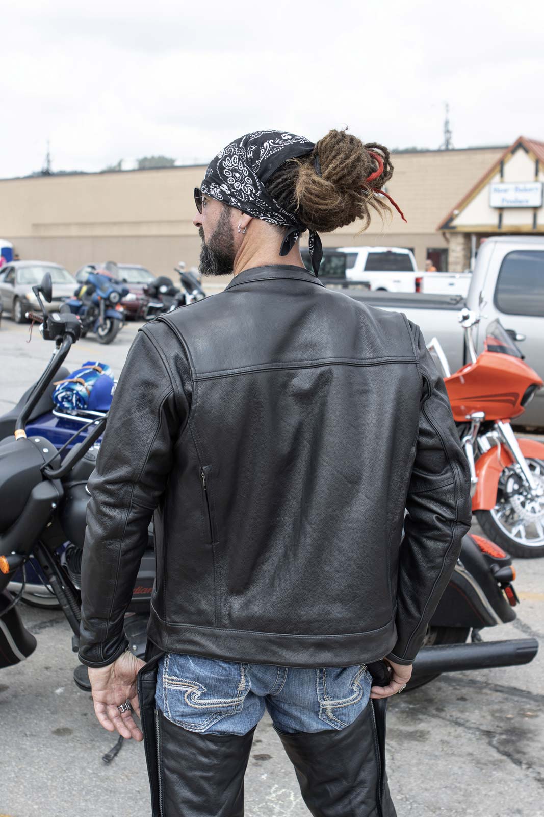 Milwaukee Leather MLM1506 Men's Black Premium Leather Motorcycle Jacket w/ Utility Pockets Cool-Tec Leather Treatement