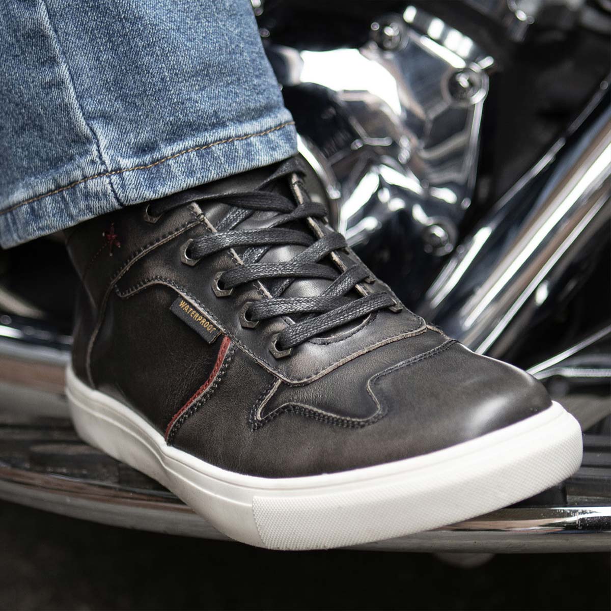 Milwaukee Leather MBM9152 Men's Black Leather High-Top Biker