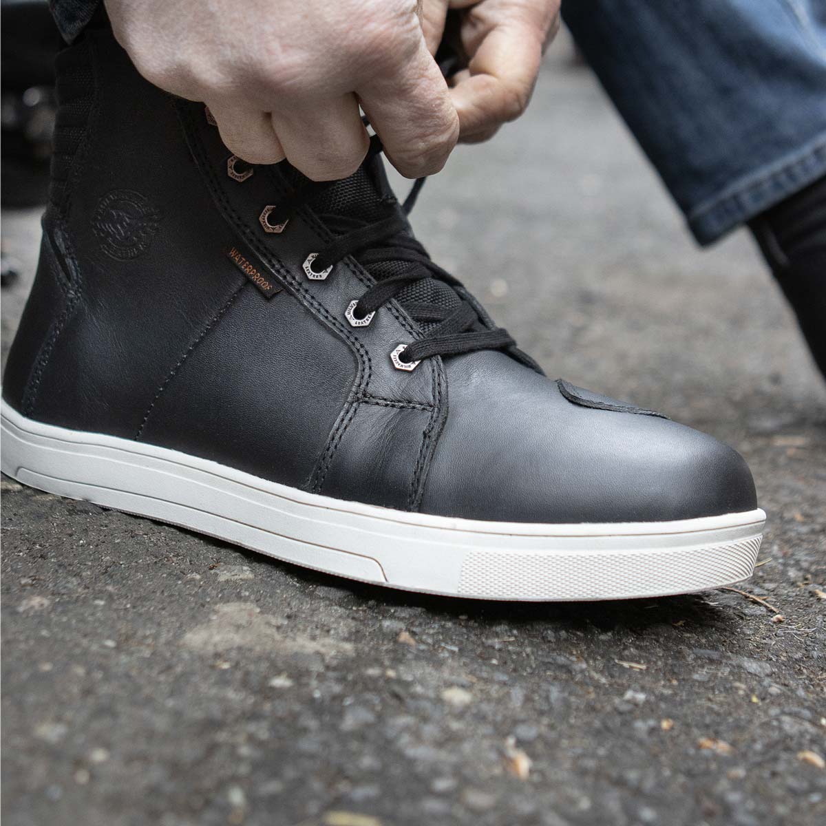 Milwaukee Leather MBM9114 Men's Black Waterproof Leather Street