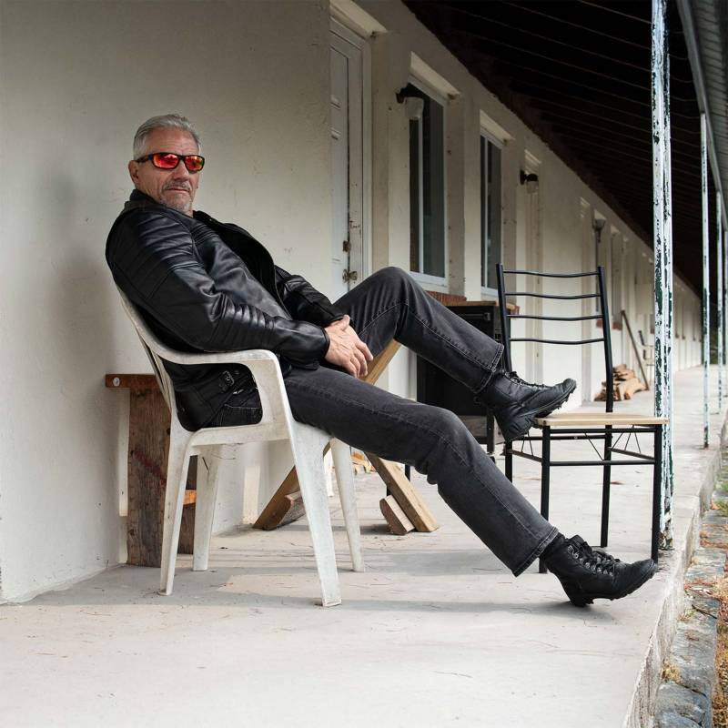 Milwaukee Motorcycle Clothing Co. Men's Contender Scooter Style Black Premium Leather Jacket MMC10001