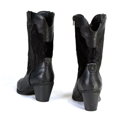 Milwaukee Leather MBL9441 Women's Black Western Style Fashion Boots with Black Snake Print