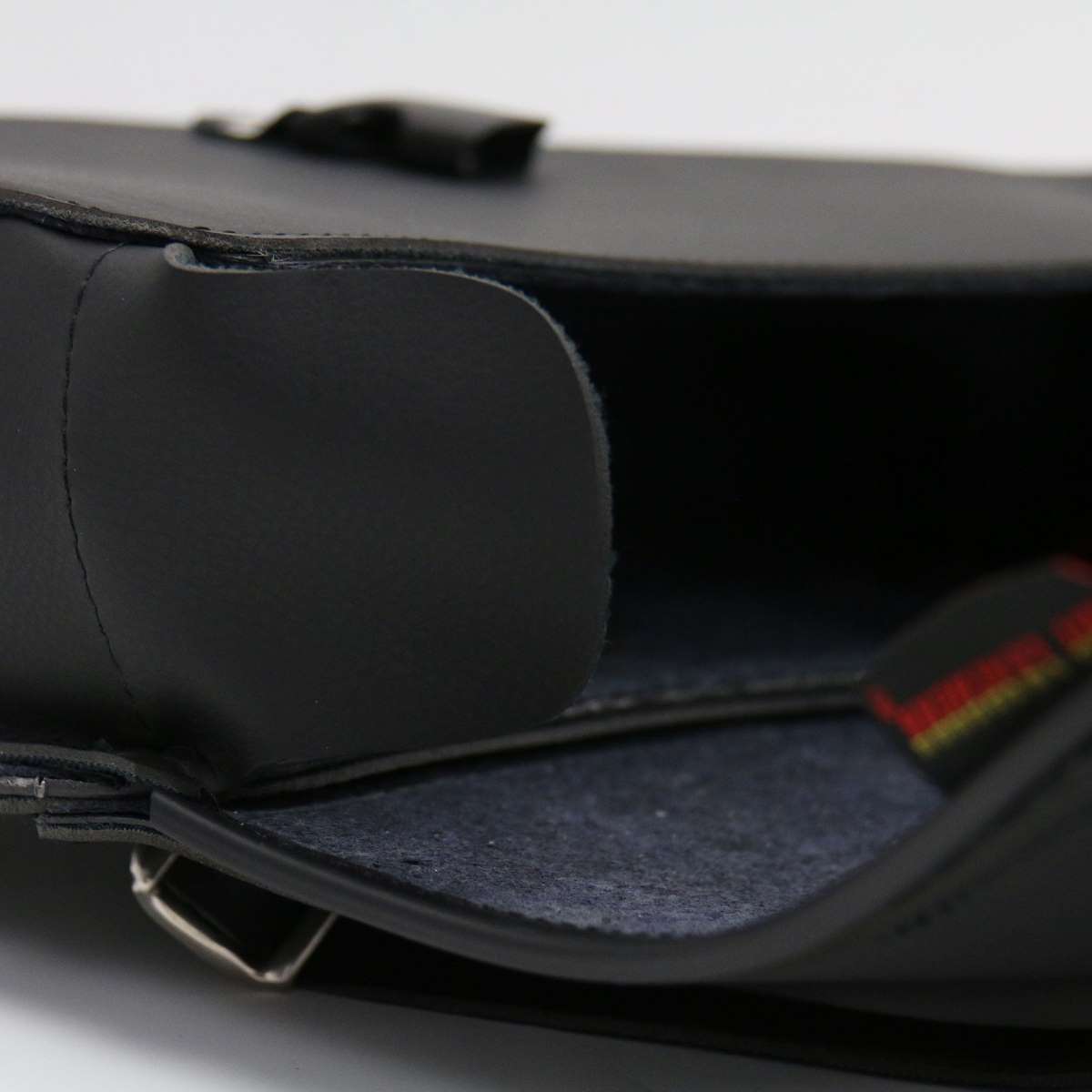 Hot Leathers Saddlebags Swing Arm Buffalo Left SDF1003